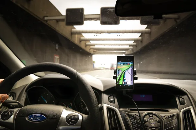 navigation, car, phone, tunnel, traffic, vehicle, transportation system, drive, dashboard, car wallpapers, brown car, brown phone, brown telephone. California and Texas business mileage rules when you cross a state border